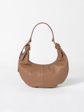 Alf the Label Dumpling Handbag (Pebbled Leather) 5-way bag in Pecan